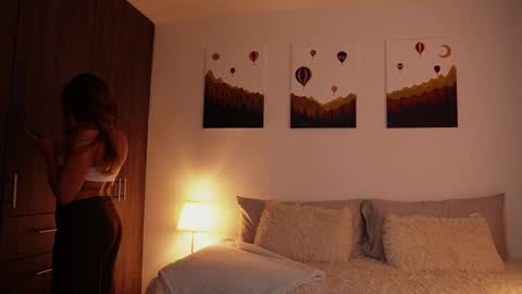 Sara online show from October 23, 10:52 pm