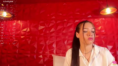 Sara   online show from September 28, 10:59 pm