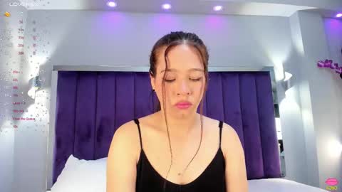 Sara   online show from October 15, 10:54 pm