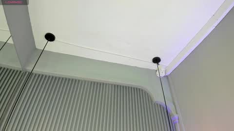 Sara   online show from November 13, 10:41 pm