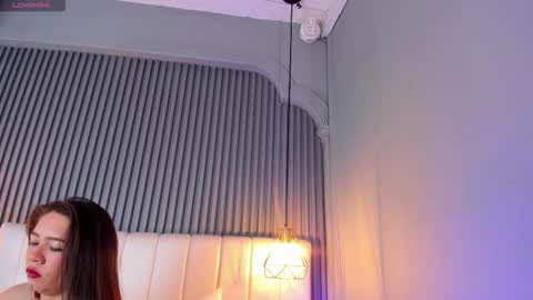 Sara   online show from January 10, 10:47 pm