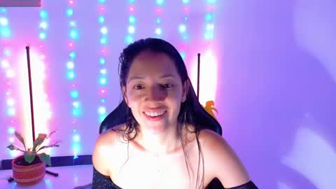 Snapshot of sarasavaagee chatting on April 20, 3:15 pm Sara online show from April 20, 3:15 pm