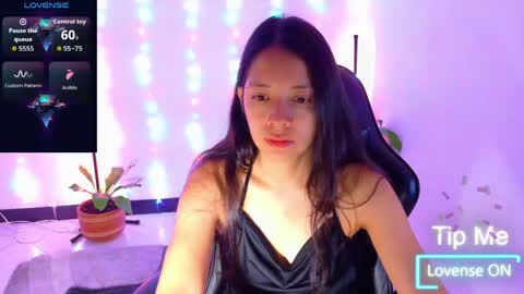 Snapshot of sarasavaagee chatting on April 24, 12:51 pm Sara online show from April 24, 12:51 pm