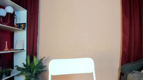 Snapshot of sarasolei chatting on September 12, 4:18 pm ZaraSolei online show from September 12, 4:18 pm