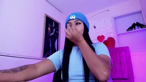 sarastonesx online show from September 26, 3:43 am