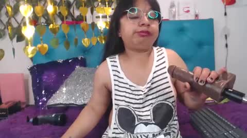 Sara Wills online show from January 31, 1:34 pm