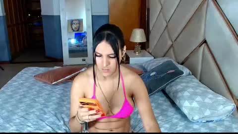 Sara Rivera online show from November 28, 7:38 pm