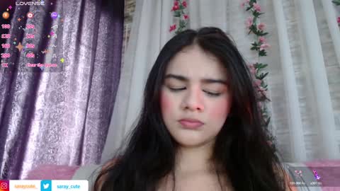 Snapshot of saray_cute_ chatting on January 7, 3:23 pm Lista de deseos online show from January 7, 3:23 pm
