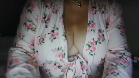 Sara online show from October 6, 12:41 am