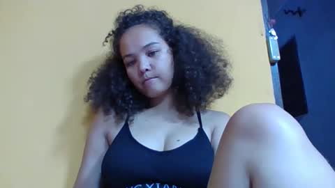 Snapshot of sarhon917962 chatting on April 18, 7:07 pm sarhon917962 online show from April 18, 7:07 pm