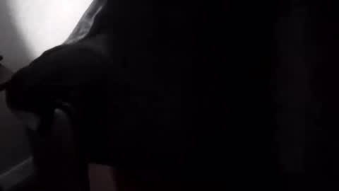 saricles online show from October 14, 7:09 am