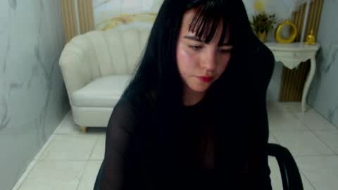 Sara  online show from May 15, 8:27 pm