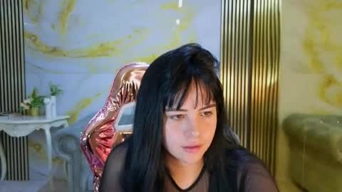Sara  online show from June 3, 8:14 pm