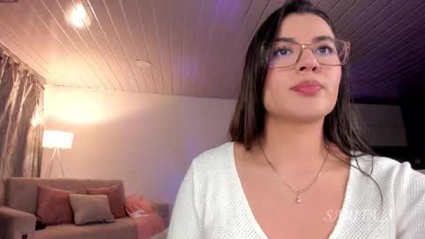 Sarita Lozano online show from March 3, 2:07 am