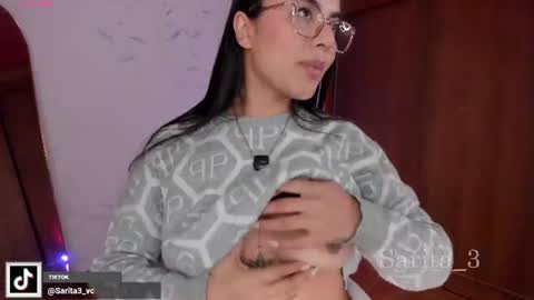 Snapshot of sarita_3 chatting on August 6, 11:50 pm Sarita Lozano online show from August 6, 11:50 pm