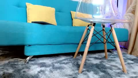 Snapshot of sarita_klein chatting on December 14, 8:40 pm sarita_klein online show from December 14, 8:40 pm