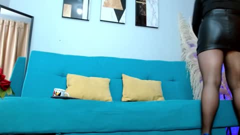 Snapshot of sarita_klein chatting on February 11, 10:28 pm sarita_klein online show from February 11, 10:28 pm