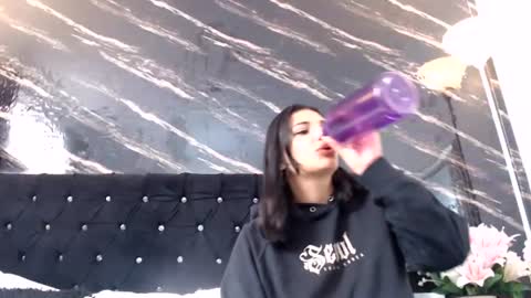 Snapshot of sarita_multisquirt chatting on July 13, 4:32 pm Sara online show from July 13, 4:32 pm