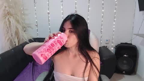 Sara online show from October 24, 9:22 pm