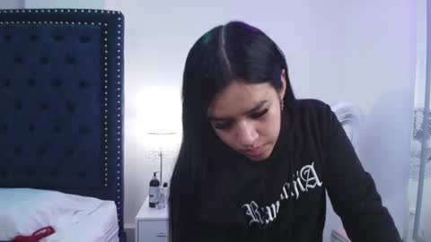 Sasha online show from January 18, 3:32 am