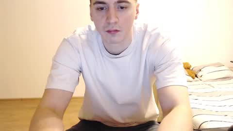 sasha_calvin online show from December 7, 8:05 pm