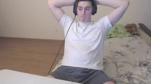 sasha_calvin online show from December 3, 7:05 am