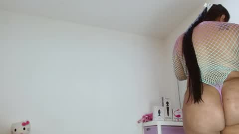 Sasha Creamy online show from May 16, 4:42 am