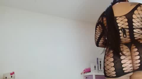 Sasha Creamy online show from May 29, 8:45 am