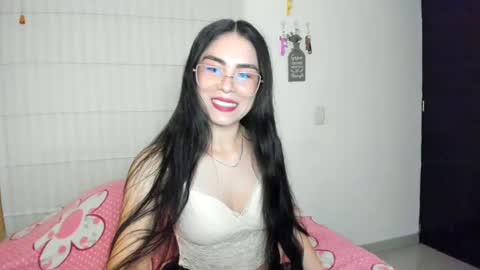 Snapshot of sasha_jonne chatting on September 24, 11:52 pm sasha_jonne online show from September 24, 11:52 pm