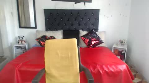 sasha maturee online show from January 19, 7:26 pm