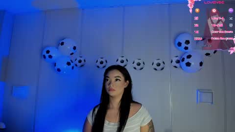 Snapshot of sasha_rivers chatting on July 1, 7:46 pm Sasha online show from July 1, 7:46 pm