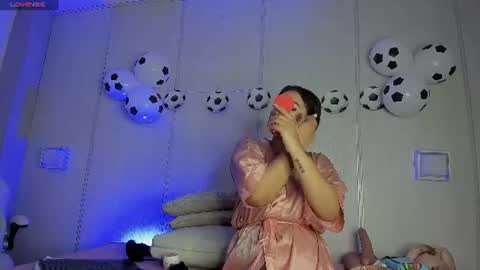 Snapshot of sasha_rivers chatting on July 3, 8:04 pm Sasha online show from July 3, 8:04 pm