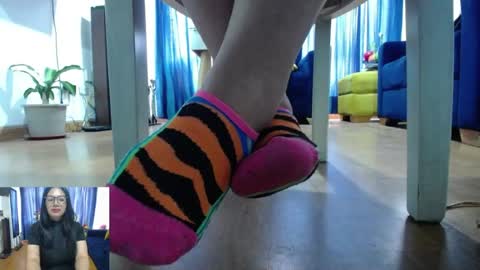Snapshot of sasha_start chatting on June 21, 5:37 pm sasha start online show from June 21, 5:37 pm