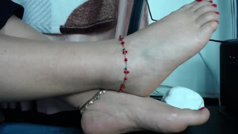 Snapshot of sasha_start chatting on July 19, 12:36 am sasha start online show from July 19, 12:36 am