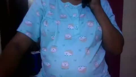 Snapshot of sasha_unlimtd chatting on April 13, 2:06 am sasha_unlimtd online show from April 13, 2:06 am