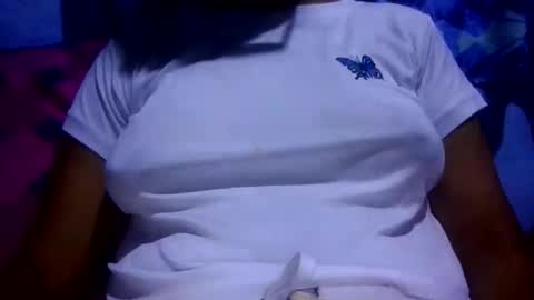 Snapshot of sasha_unlimtd chatting on June 6, 12:16 am sasha_unlimtd online show from June 6, 12:16 am