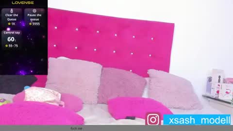 Snapshot of sasha_xxxx_ chatting on June 17, 12:24 am sasha palmer online show from June 17, 12:24 am