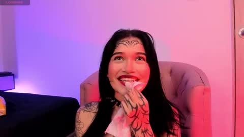 Snapshot of sasha_yaklove666 chatting on December 13, 8:47 pm Sasha online show from December 13, 8:47 pm