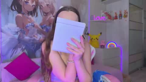 Snapshot of sashacollerx chatting on July 11, 9:12 am Alexa online show from July 11, 9:12 am