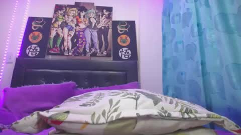 Snapshot of sashayscott chatting on July 24, 2:42 am Onlyfans nataliaclaus online show from July 24, 2:42 am