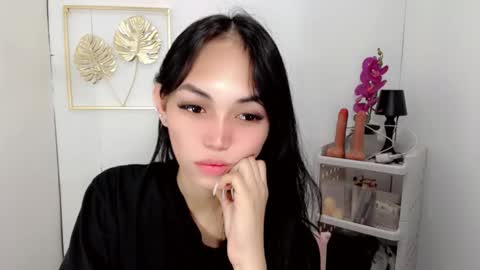 Sashi online show from September 26, 6:56 pm