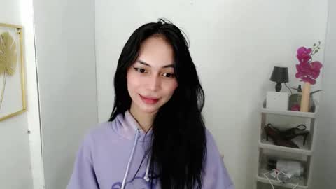 Sashi online show from December 17, 8:26 pm