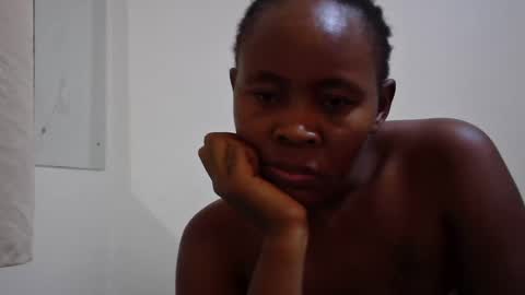 sassy_bella online show from March 1, 6:24 am