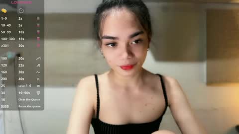 Snapshot of sassy_keath chatting on July 22, 3:15 pm Keath online show from July 22, 3:15 pm