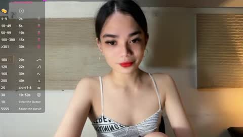 Snapshot of sassy_keath chatting on August 2, 10:08 pm Keath online show from August 2, 10:08 pm