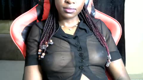 Snapshot of sassy_lyne chatting on July 5, 12:39 am sassy_lyne online show from July 5, 12:39 am