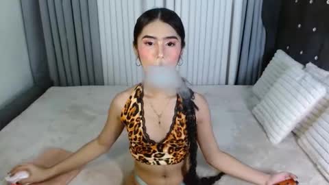 Snapshot of sassy_pleasure chatting on May 9, 8:30 am Sassy online show from May 9, 8:30 am
