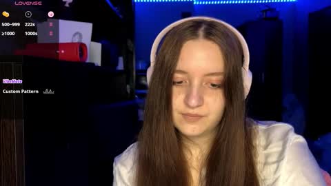 Snapshot of sassy_touch_heat_x3 chatting on September 18, 5:15 pm Marmulka or Mary online show from September 18, 5:15 pm