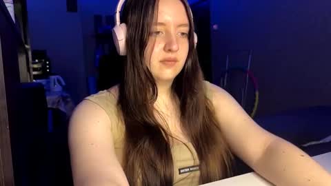 Snapshot of sassy_touch_heat_x3 chatting on October 17, 4:53 pm Marmulka or Mary online show from October 17, 4:53 pm