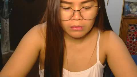 Snapshot of sassycass_cummerx chatting on November 11, 1:44 pm sassycass_cummerx online show from November 11, 1:44 pm